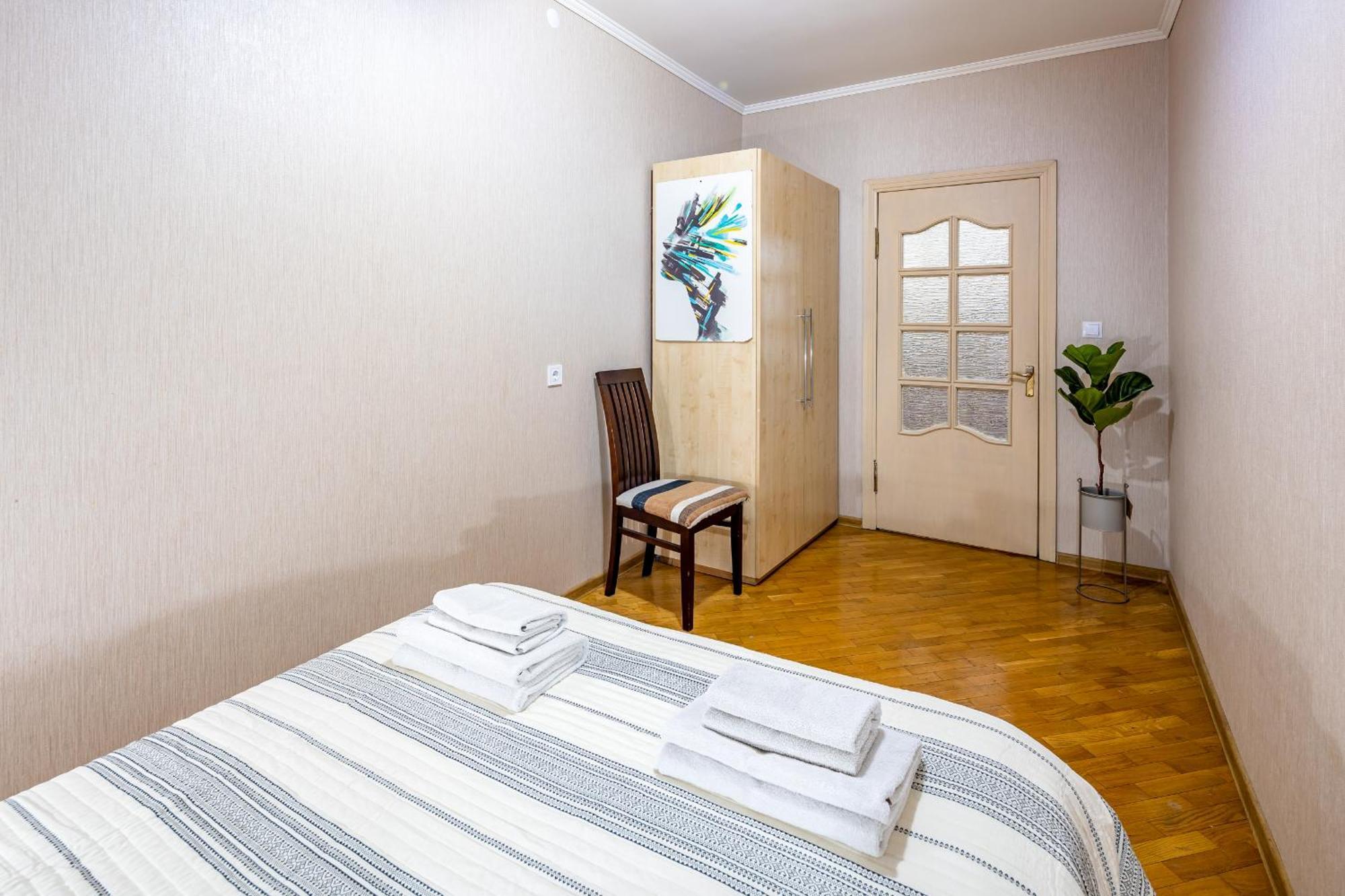 Just Another Comfy Apartment On The Main Squere. 2 Bedrooms, Own Heating, Ac Lviv Exterior photo